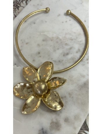 COLLIER FLEUR DORÉ